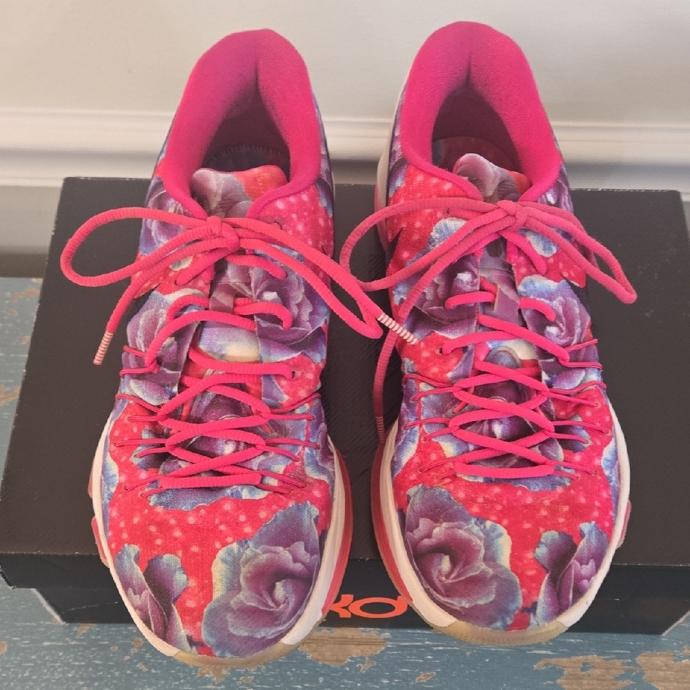 Nike KD 8 "Aunt Pearl" Pink and Purple Floral Basketball Sneakers - Picture 3 of 10